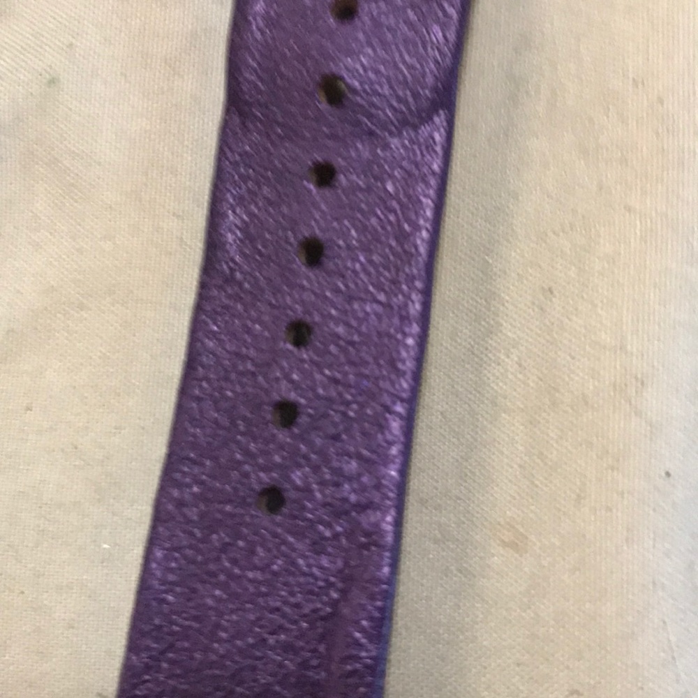 watch - Picture 3 of 5